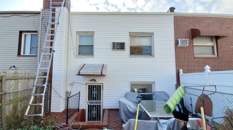 Siding Replacement the Bronx Project Shot 2