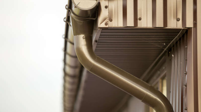 Should I Get Steel or Aluminum Gutters