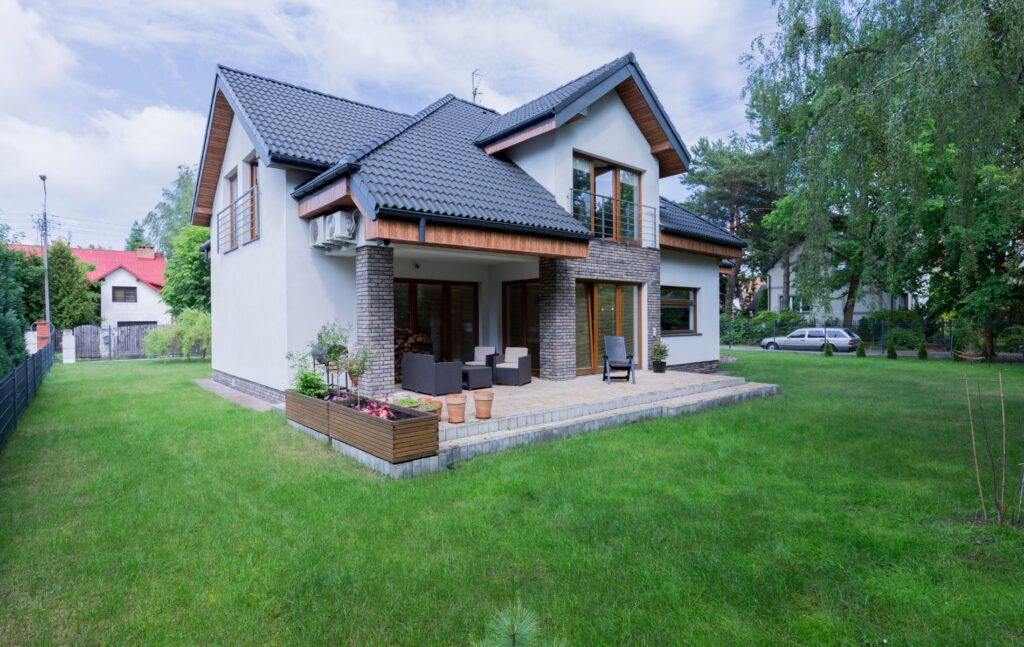 Will Gravel Around House Help Drainage