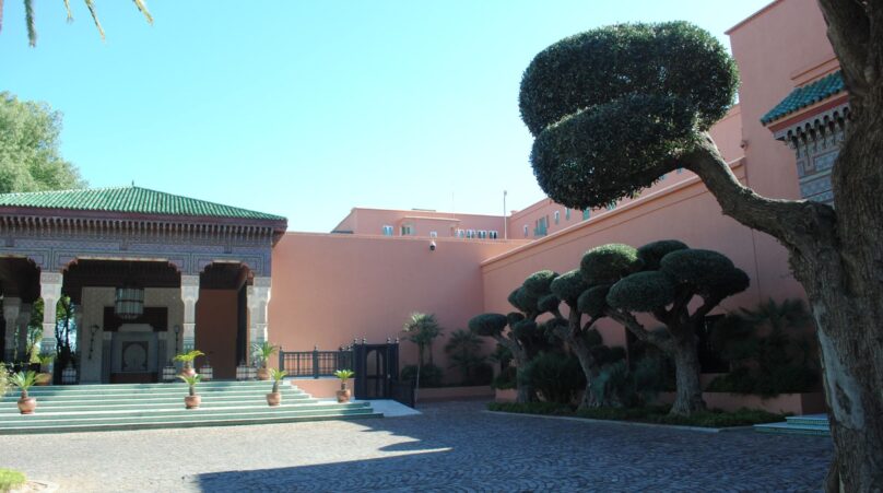 Customized Paving Solutions: Beautify Your Property Effortlessly