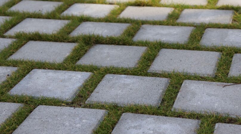 Enhance Curb Appeal: Professional Pavers Installation Services